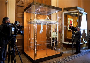 Moscow, russia, march 5, 2009, the cradle in which alexander romanov (the future russian tsar alexander i) is thought to have slumbered in his early years, on display at the armoury (armory) chamber, ...