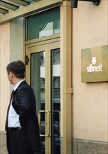 Moscow, russia, april 22, 2003, the entrance to the 'sibneft' office in moscow , the yukos and sibneft oil companies declared on tuesday that they were merging to form a new company 'yukossibneft' to ...