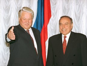 Russia, moscow, november 17, 1994, president of russia boris yeltsin receives president of azerbaijan geydar aliyev in the kremlin.