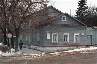 The picture shows the house in korovinskaya street where konstantin tsiolkovsky lived since 1904 till 1933, now it is a memorial house-museum of the outstanding scientist.