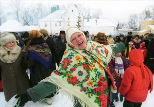 People enjoying the 'tsarskoye selo christmastide' festival held in the town of pushkin near st, petersburg, russia, january 8, 2002.