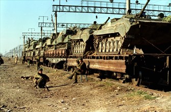 Grozny, chechnya 12/3/96, russian 205th motor-rifle brigade and 101th brigade are leaving chechnya for budennovsk today, picture: outgoing materiel at the chervlenaya railway station.