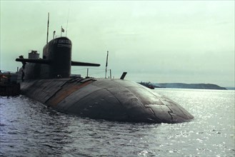 Russian nuclear-powered 'novomoskovsk' submarine, 2/04.