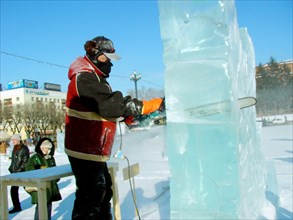 Khabarovsk, russia jan, 2003: a team from japan and 16 teams from the far east participated in the 2nd international ice sculpture contest named “ice fantasy” which was held in khabarovsk in january 2...