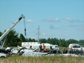 On the site of the tu-134 crash, the plane crashed in mysterious circumstances on 8/23, tula region, russia, august 25 2004.
