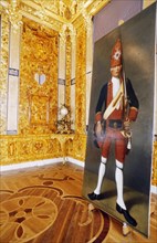 The restored panel #9 of the amber room in the catherine palace at tsarskoye selo in the st, petersburg region of russia, 2000.