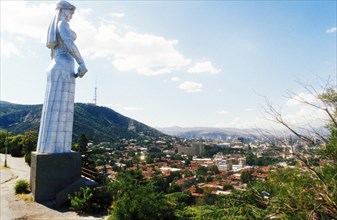 Mother georgia' overlooking the city of tbilisi, georgia.