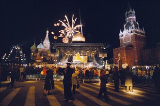 The show/concert 'our old capital' in red square is part of the festival celebrating the 850th anniversary of moscow, 1997.