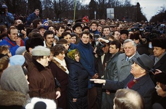 Mikhail gorbachev speaking to residents in the street in siauliai, lithuanian ssr, january 12, 1990.
