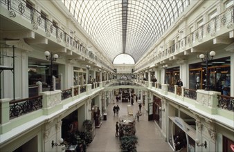 Petrovsky passazh of the gum department store / shopping mall in moscow, 1999.