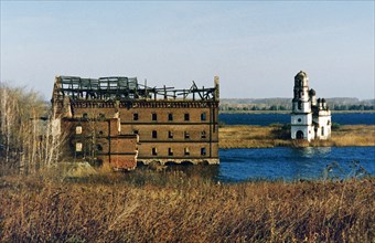 Abandoned village of mitlino in the chelyabinsk 65 region of russia, 1994, site of a serious nuclear accident in 1957 at the mayak chemical mill.