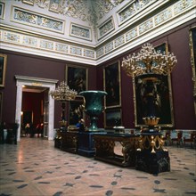 Hall of 17th century italian art at the hermitage in st, petersburg, russia.