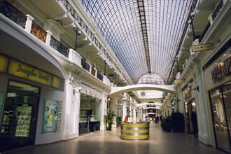 The petrovsky shopping mall in moscow, russia, 2004.