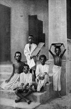 Historical Geography. 1900. India. Boys who are blessed with a bright memory.