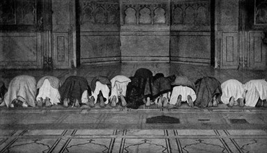 Historical Geography. 1900. India. Followers of the prophet of Allah worshipping in the great Mosque at Delhi