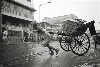 Rickshaw puller, Calcutta, West Bengal, India