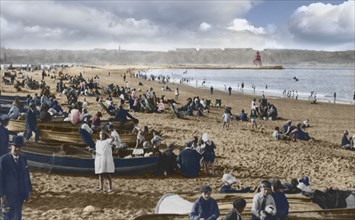 South Shields beach with tourists on holiday