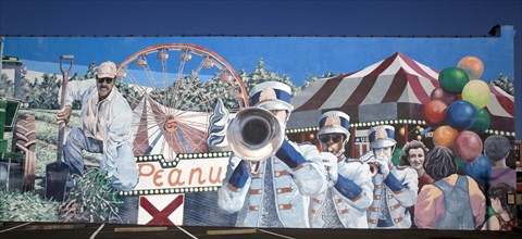 Amusement & Band Mural