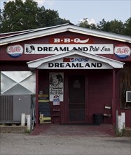 Dreamland Bar-b-que restaurant,