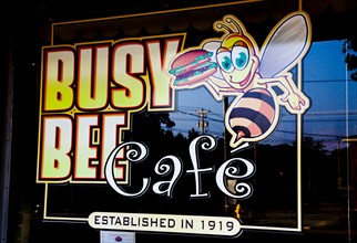 Busy Bee Café
