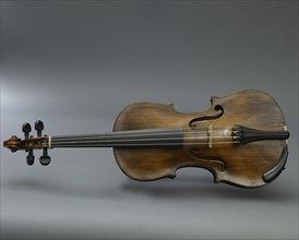 Violin from the orchestra at Ford's Theatre