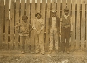 Young negroes working in Cape May Glass Co., N.J.