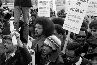 Reverend Jesse Jackson's march for jobs -- around the White House