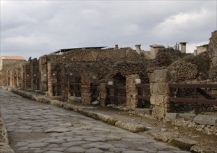 Pompeii. Cobbled street.