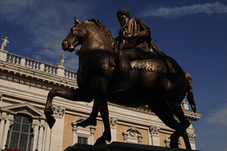 Marcus Aurelius, Equestrian statue.