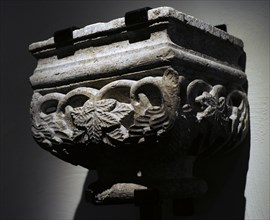 Middle Ages. Capital in limestone.