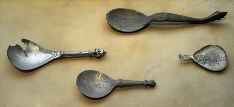 Silver spoon, spoon with inscription, wooden spoon, horn spoon.