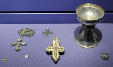 Crucifix, finger ring, pendant cross, reliquary cross, chalice, button w.