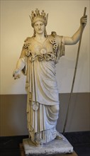 Athena Farnese. Statue.