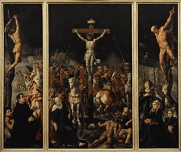 Jesus crucified in the central panel.