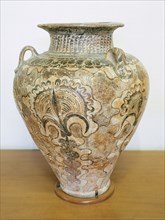 Minoan art. Greece. Vessel. Palace Style. Schematic vegetal decoration. 1420 BC. Heraklion Museum. Creta.