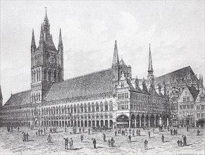 Cloth Hall and Grote Markt