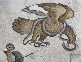 Great Palace of Constantinople, Fight between eagle and snake