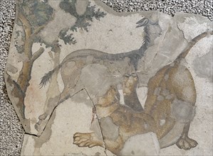 Great Palace of Constantinople, Lion attacking an animal