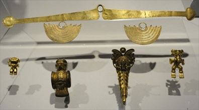 Antropomorphic pendant, gold, Quimbaya culture