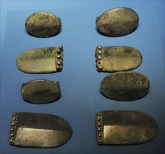 Bronze objects of Carolingian provenance