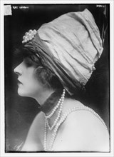 April 15, 1922 - Ziegfeld Follies girl Kay Laurell