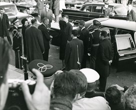 Funeral LBJ speaking to Jackie Kennedy