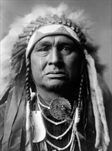 Edward S. Curits Native American Indians - White Man Runs Him, Apsaroke circa 1908.