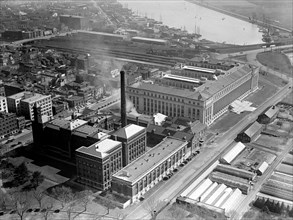 Aerial view of the Bureau of Engraving and Printing in Washington D.C. circa 1918.