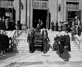 The body of the late Supreme Court Justice Pierce Butler being carried from St. Matthew's Cathedral here today following a high mass of requiem circa November 1939 .