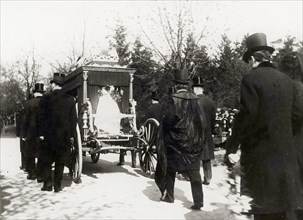 Swedish author August Strindberg's funeral procession.  Date: May 19, 1912.