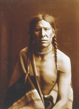 Edward S. Curits Native American Indians - Heavy Shield circa 1900.
