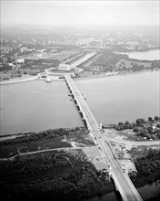 This airview of Lincoln memorial and the Arlington Memorial Bridge shows the completed landscaping in this vicinity. Photo from Goodyear airship Enterprise. 8/10/35.