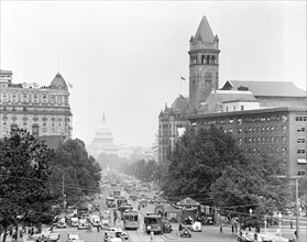 View of Pennsylvania Avenue, U.S. Capitol, Washington, D.C. circa 1935.