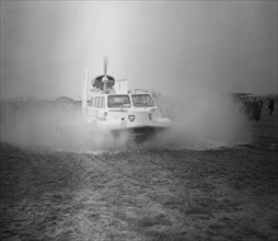 Hovercraft VA 2 demonstrates. The new means of transport on the turf Date April 17, 1963.